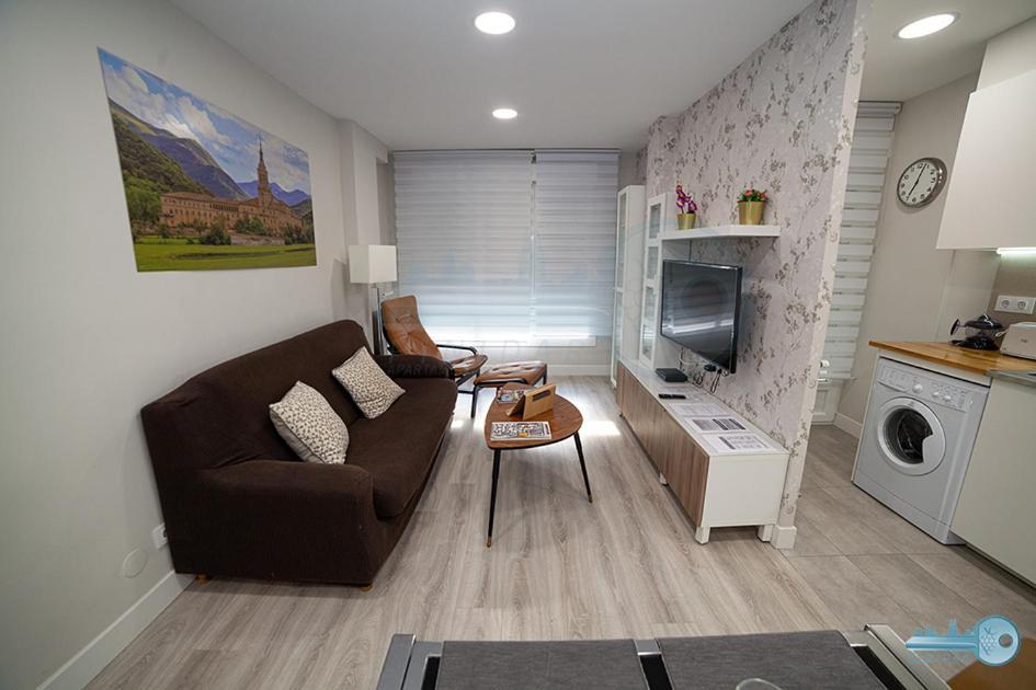 Apartment Muy Centrico Y Diseno Moderno 7' Laurel Vivienda De Uso Turistico Logrono Exterior photo